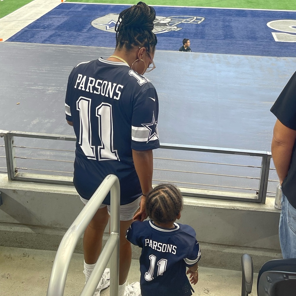 Meet your Posher, Nae’